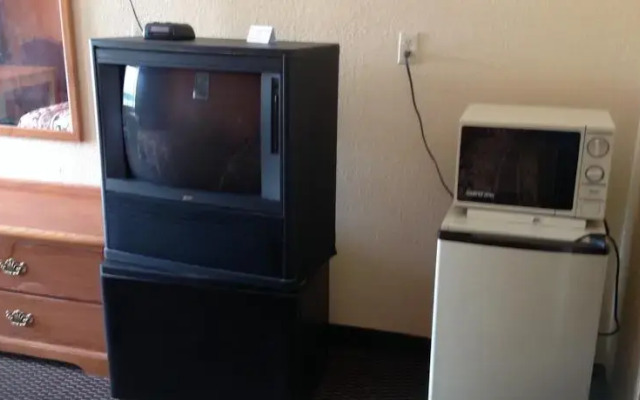 Embers Motor Inn