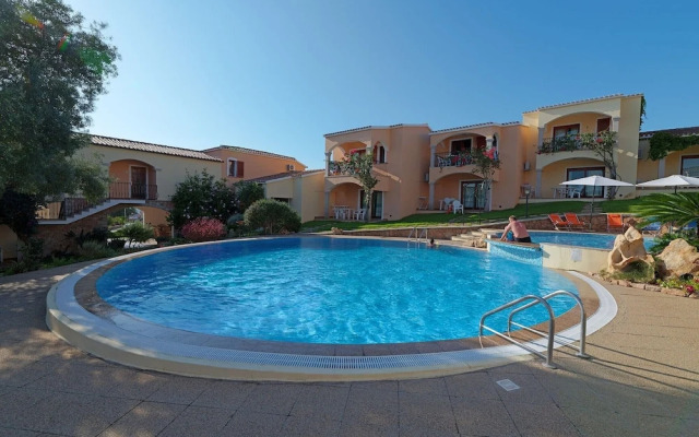 The Fantastic Residenza Badus Studio Sleeps 2 Num0828