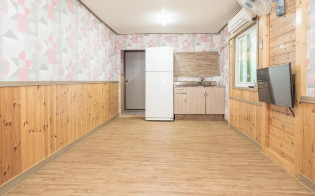 Yangyang Ari Pension