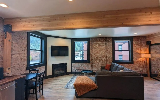 Linden Lofts