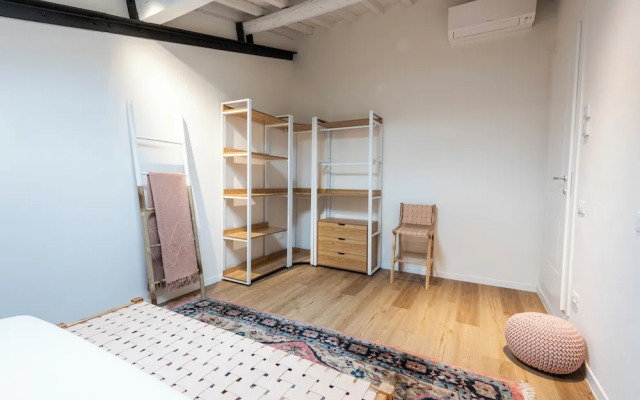 Salutati Apartments by MMega