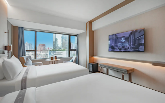 Shanghai Elong Hotel
