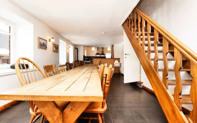 Holiday Home Ideal for Groups