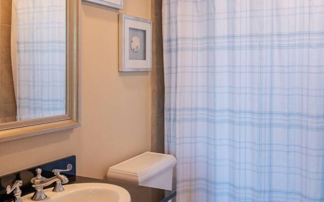 Spacious Condo at 3 Portofino