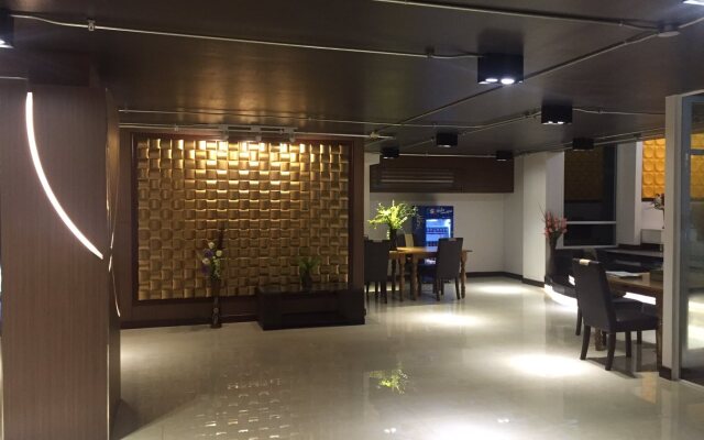Leelawadee Resotel Raminthra 23