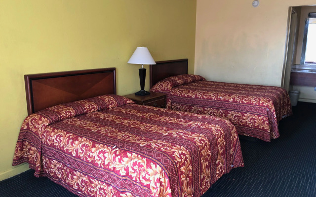 Western Inn Carrollton