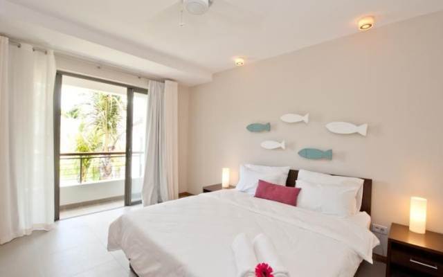 La Residence Luxury Beach Apartments by BARNES