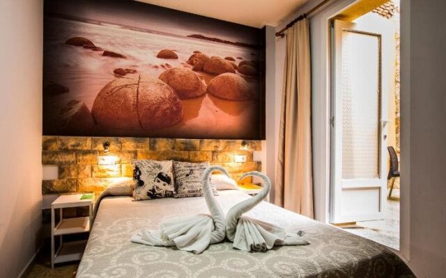 Hostal Escala Luna