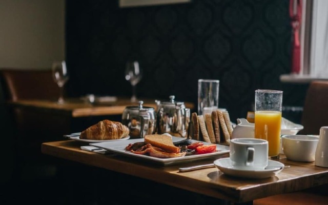 Duke Of Edinburgh Hotel