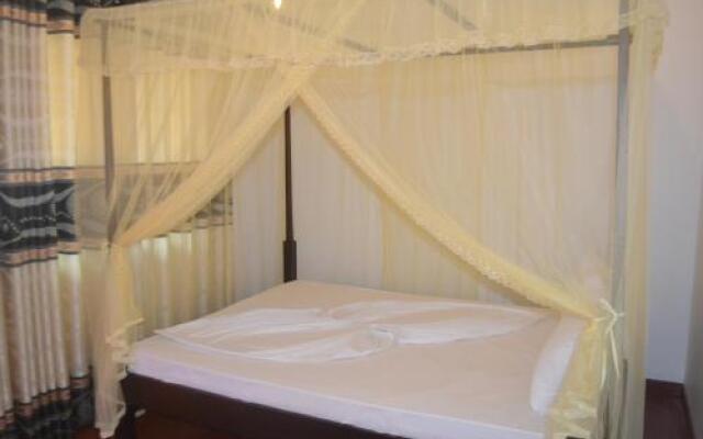 W7 Home Stay