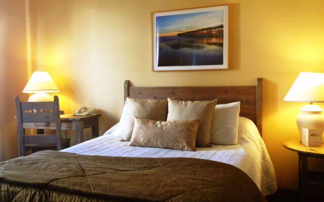 Clocktower Inn Ventura