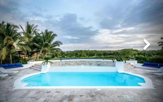 Majestic 4 Bedroom Villa In Dominican Casa da Campo