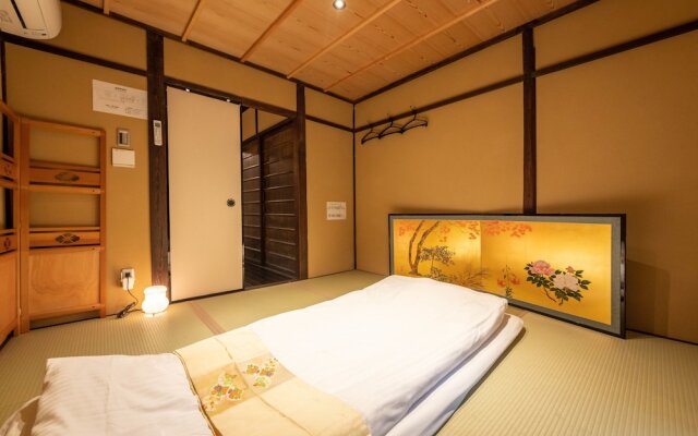 Kumo Machiya Benzaiten