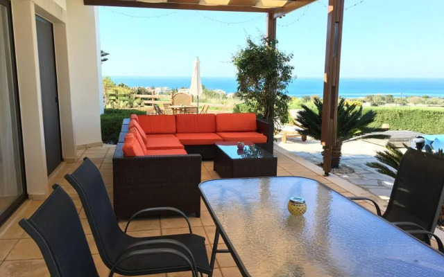 Villa Panorama - Stunning views in villa with hot tub, pool, garden