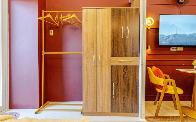 Modern Studio Poolside Balcony Near Mactan Airport