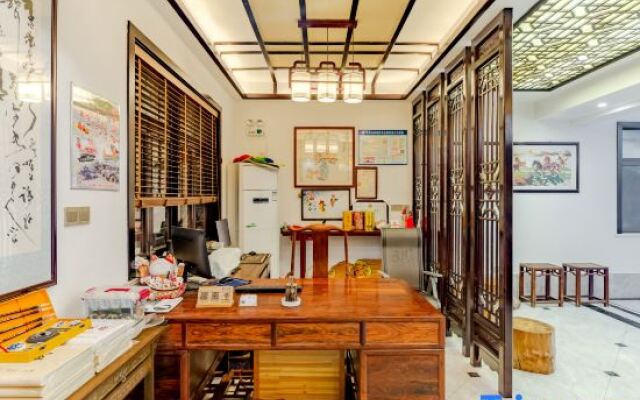 Yuxian Huixiang Qingyuan Homestay (Taohuatan Scenic Area Branch)