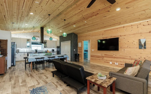 Delightful 3 Bedroom Pets