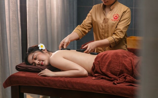 The Pepper King Resort & Pool Spa