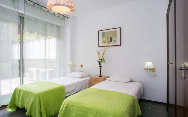 Apartment With Large And Private Terrace