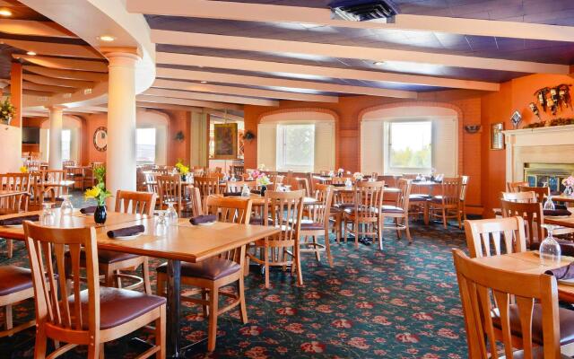 Magnuson Grand Pioneer Inn and Suites