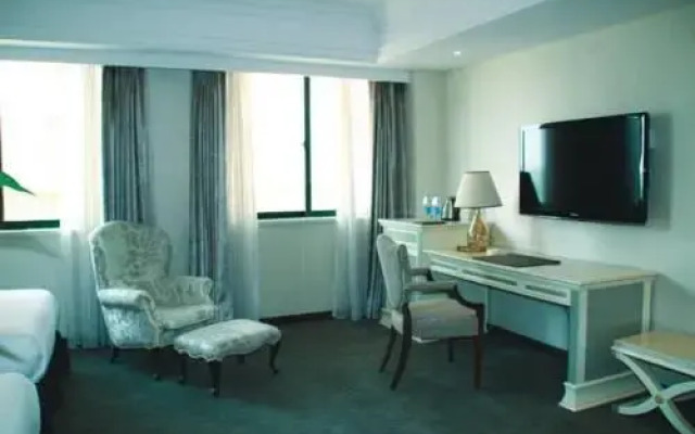 Agora Hotel Yangzhou