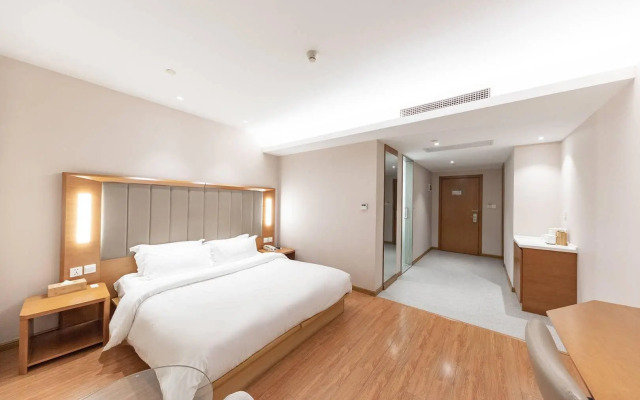 JI Hotel (Shanghai Jiangqiao National Exhibition Center Jiayi Road Subway Station)