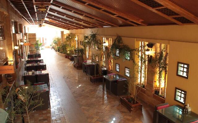 Captain's Hotel