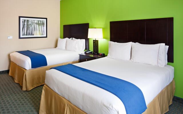Holiday Inn Express & Suites Newport S by IHG