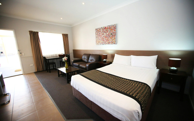 Roma Inland Motor Inn