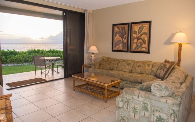 Kaanapali Shores 161 2 Bedroom Condo by RedAwning