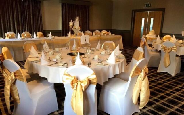 Loughshore Hotel