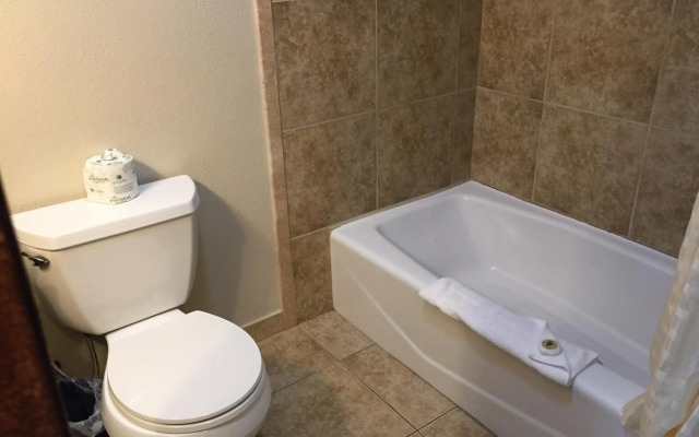 Hotel Iris - San Diego