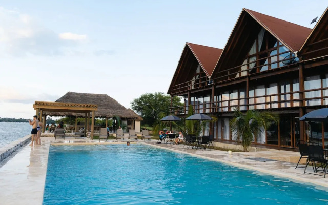 Riverside Hotel Chachalacas