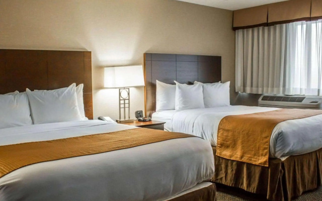 Comfort Inn & Suites