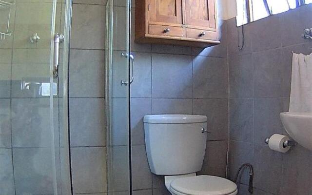 Kuru-Kuru Guesthouse