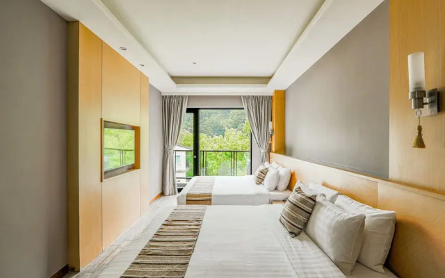 Sunrise Hot Spring Hotel