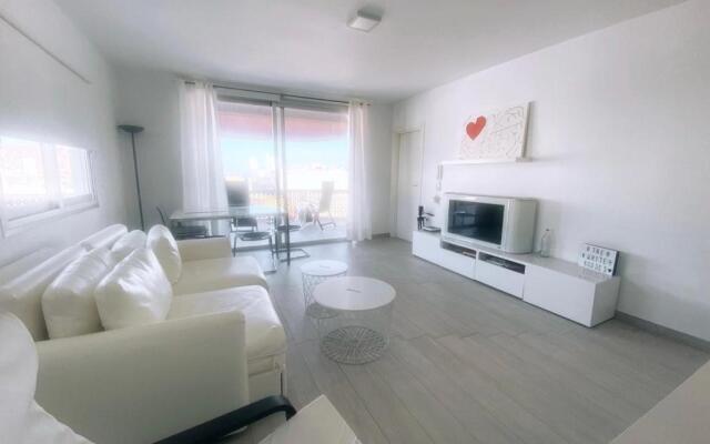 The White Heart House – Attic Sea View