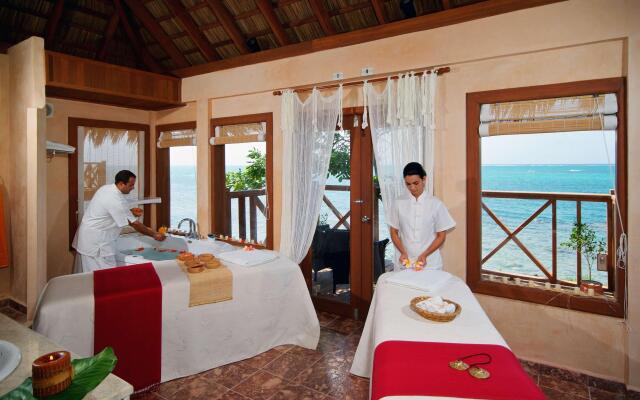 Paradisus Rio De Oro Resort & Spa