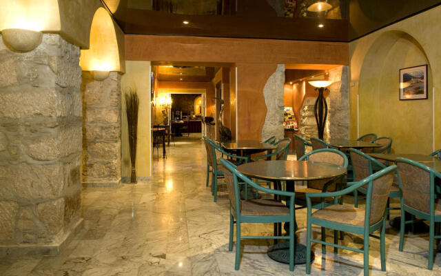 Hotel Boreal