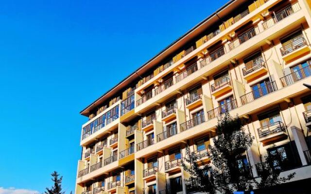 Mingtang Linshui Inn