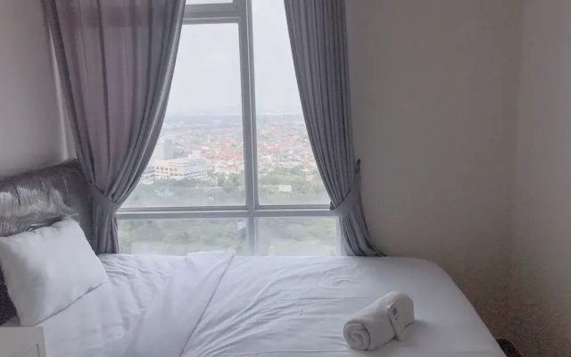 Strategic 2Br With City View At Grand Sungkono Lagoon Apartment