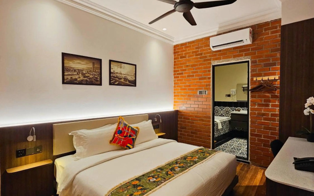 Reunion Heritage House