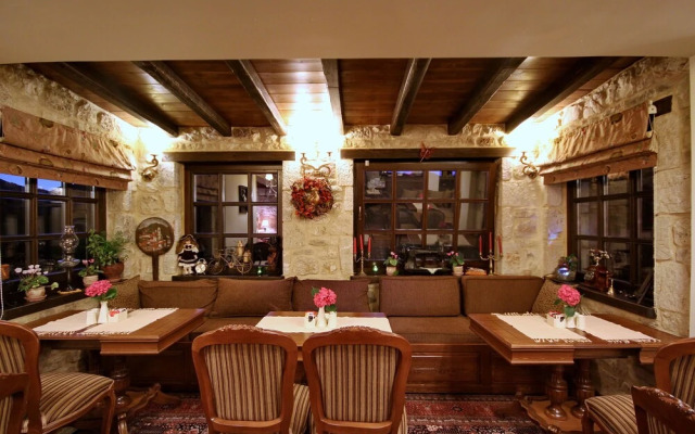 En Dimitsani Guest House