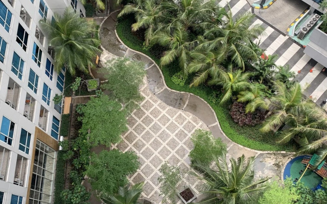 Premium And Strategic 2Br Apartment At Casa Grande Residence