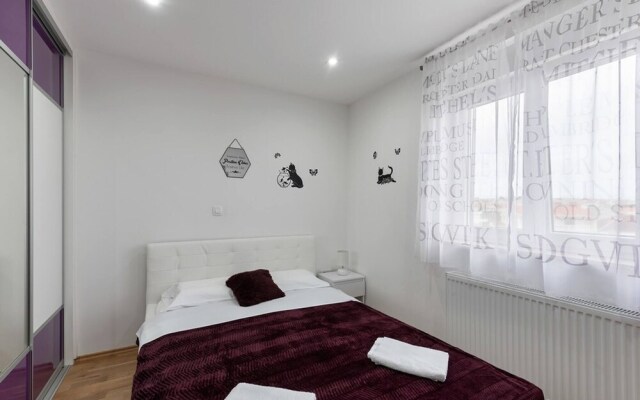Penthouse Milda 4 Up To 6 Guests, Zadar