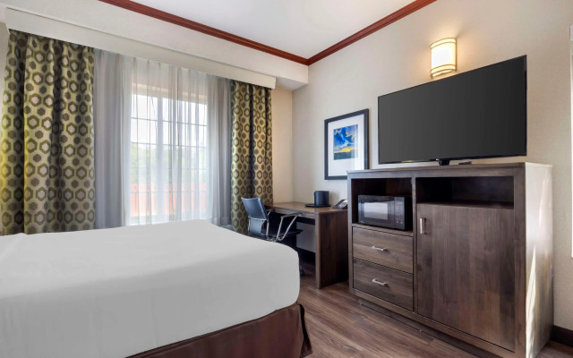 Best Western Plus Northwind Inn & Suites