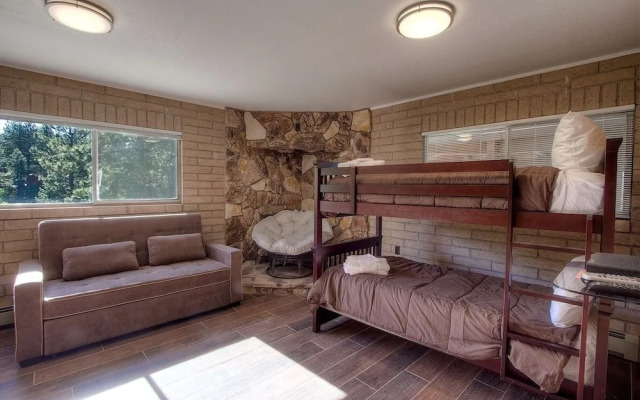 The Heights 4 Bedroom Home by RedAwning