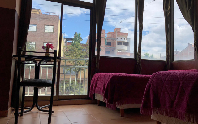 Wynnie Hotel