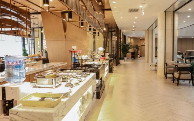 Delphi Sky Hotel