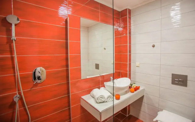 Kozanos Hotel & Suites